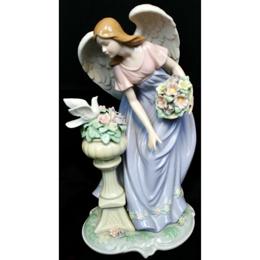 2006 Member's Mark Angel Dove Figurine Holiday Collection 12" Flowers Pedestal